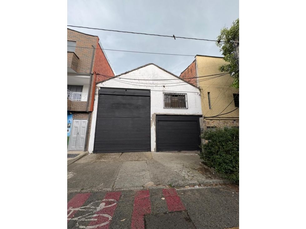 Bodega en arriendo Antioquia Envigado La Magnolia 200 m2 Habitaciones 0 Baños 2 Garajes 0 Precio $13500000