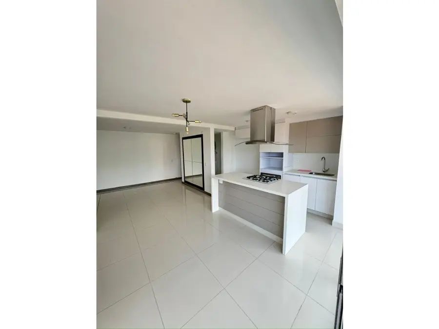 Apartamento en venta Antioquia Itagüí Glorieta Pilsen 88 m2 Habitaciones 2 Baños 2 Garajes 1 Precio $418000000