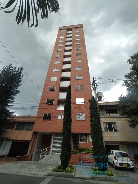 Apartaestudio en arriendo Antioquia Medellín Los Colores 40 m2 Habitaciones 0 Baños 1 Garajes 1 Precio $1800000