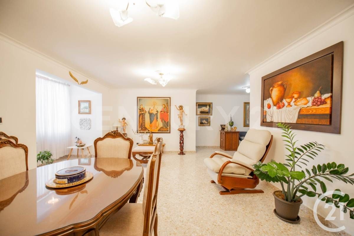Apartamento en venta Antioquia Medellín Florida Nueva 111 m2 Habitaciones 3 Baños 3 Garajes 1 Precio $715000000