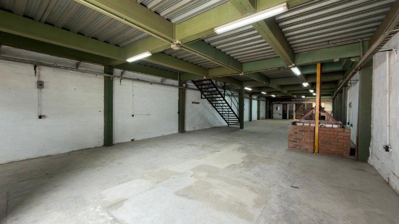 Bodega en venta Antioquia Medellín Trinidad 420 m2 Habitaciones 0 Baños 2 Garajes 0 Precio $2400000000