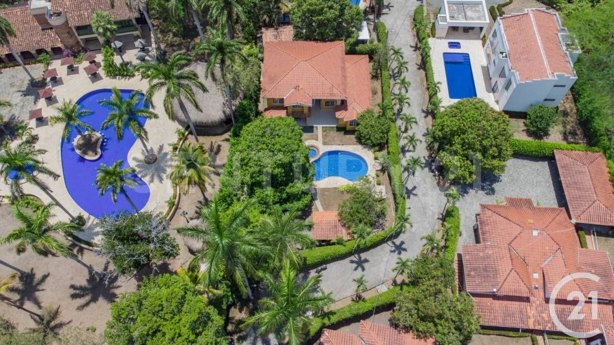 Finca en venta Antioquia Santafé De Antioquia Santafé De Antioquia 328 m2 Habitaciones 5 Baños 5 Garajes 5 Precio $1180000000