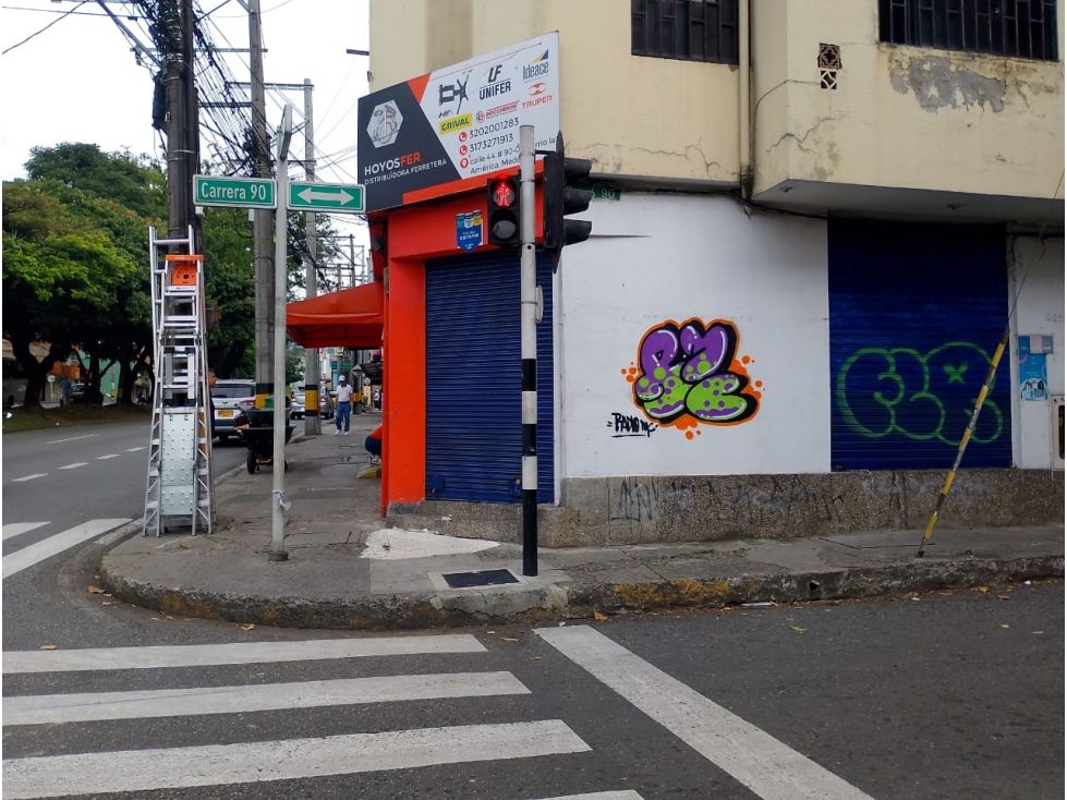 Local en venta Antioquia Medellín El Danubio 37 m2 Habitaciones 0 Baños 0 Garajes 0 Precio $400000000