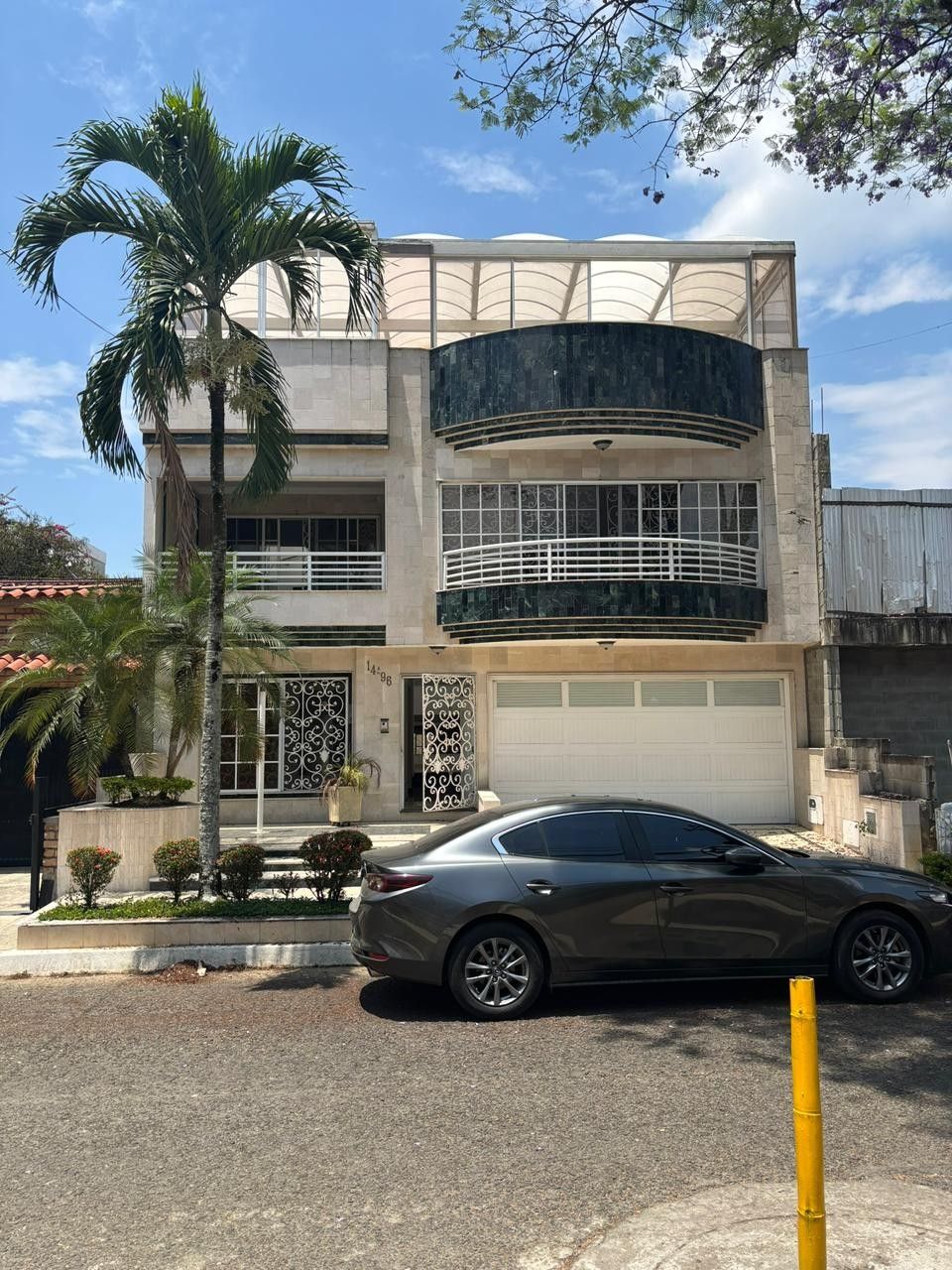 Casa en venta Valle Del Cauca Cali El Ingenio 661 m2 Habitaciones 5 Baños 6 Garajes 3 Precio $1200000000