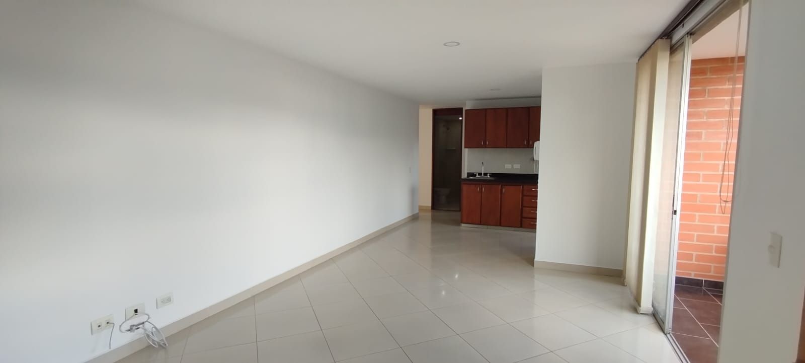 Apartamento en arriendo Antioquia Medellín La Palma 90 m2 Habitaciones 3 Baños 2 Garajes 1 Precio $3800000