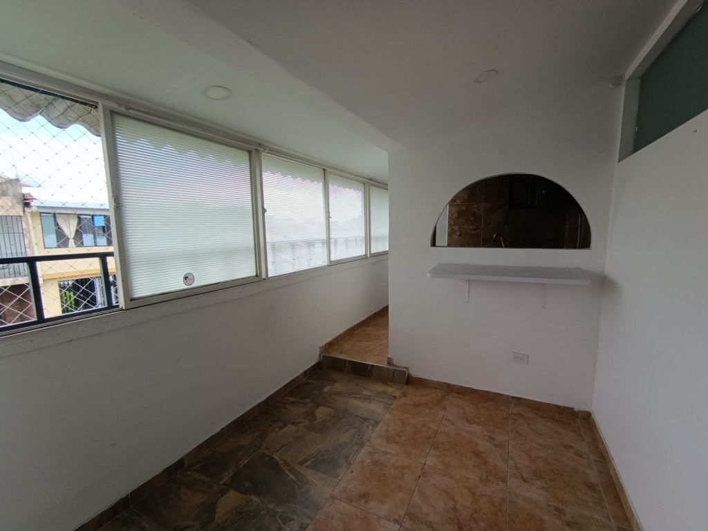Apartaestudio en arriendo Valle Del Cauca Cali San Cristobal 38 m2 Habitaciones 1 Baños 1 Garajes 0 Precio $700000