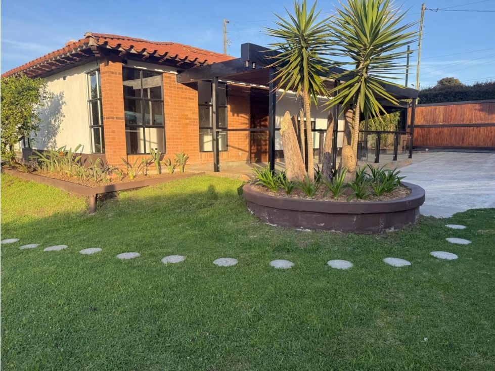 Casa Campestre en arriendo Antioquia Rionegro Rionegro 260 m2 Habitaciones 4 Baños 5 Garajes 4 Precio $8000000