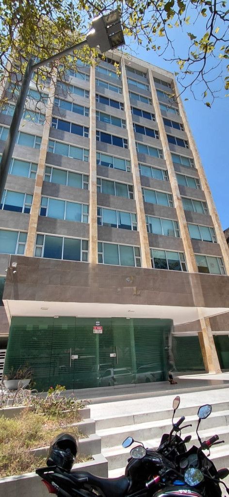 Oficina en venta Atlántico Barranquilla El Ferry 262 m2 Habitaciones 0 Baños 2 Garajes 3 Precio $890800000