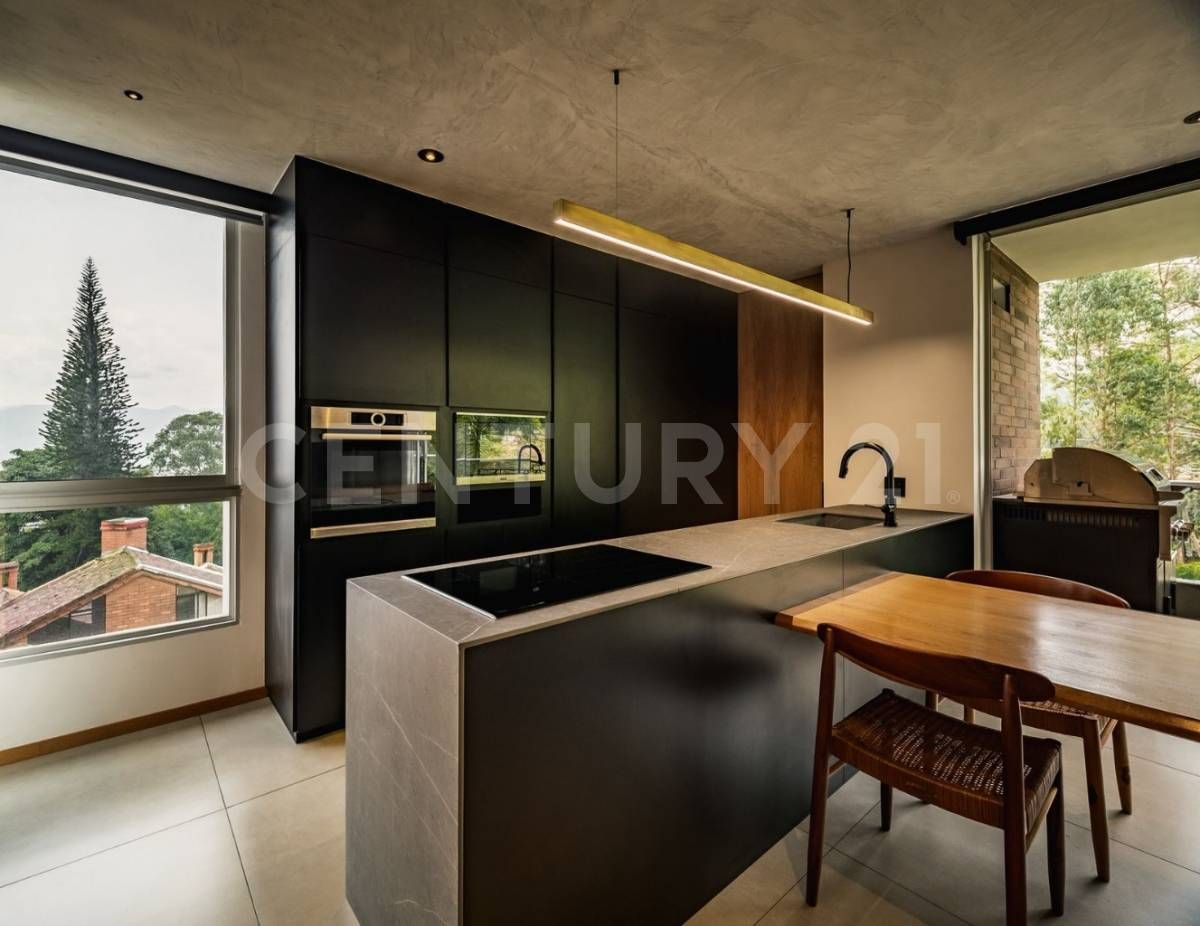 Apartamento en arriendo Antioquia Medellín El Tesoro 110 m2 Habitaciones 1 Baños 2 Garajes 0 Precio $11000000