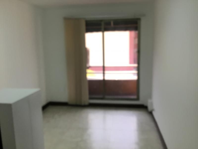Oficina en arriendo Valle Del Cauca Cali Centenario 21 m2 Habitaciones 0 Baños 1 Garajes 0 Precio $1500000