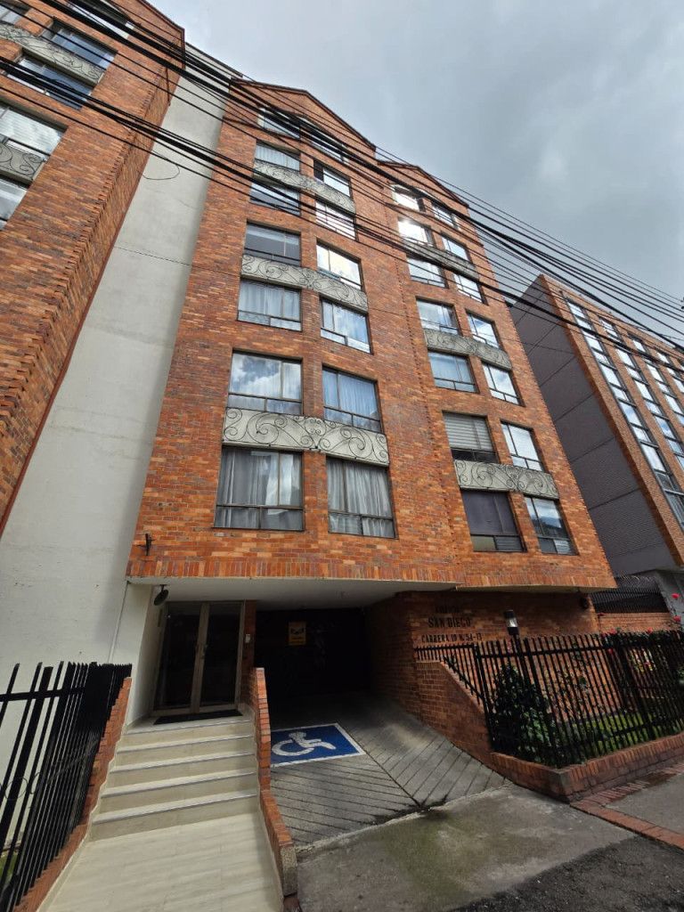 Apartamento en arriendo Cundinamarca Bogotá Chapinero Central 30 m2 Habitaciones 1 Baños 1 Garajes 1 Precio $2226000