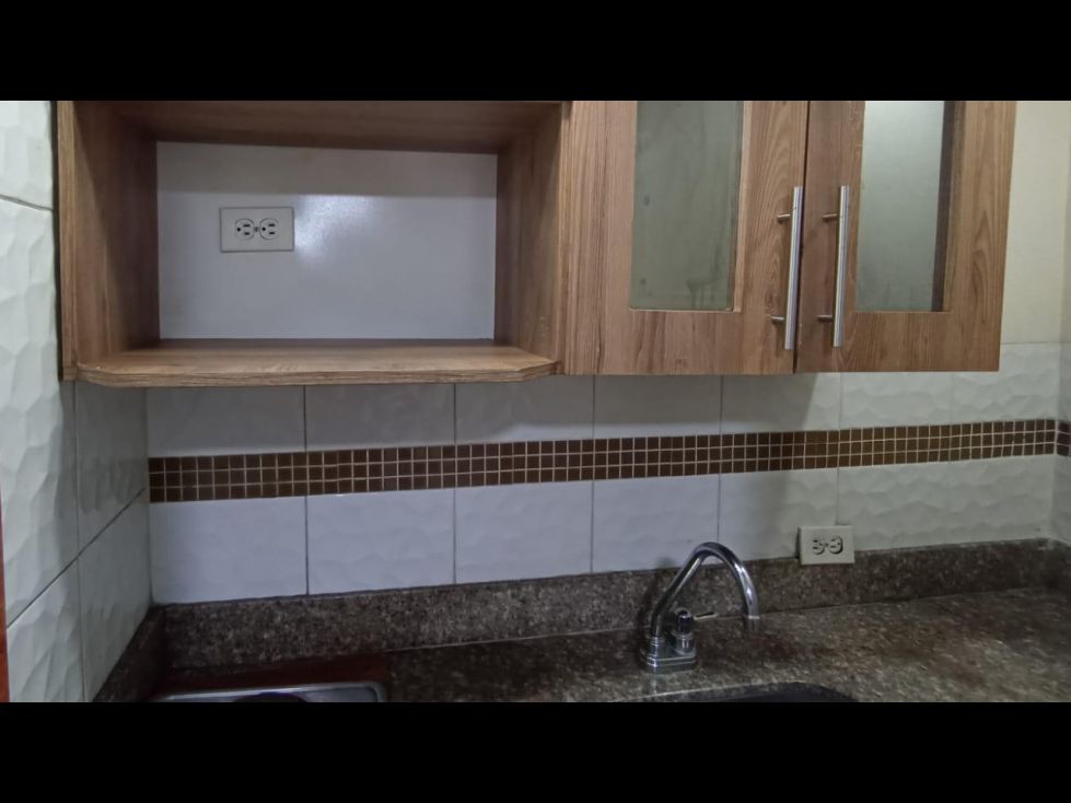 Apartaestudio en arriendo Antioquia Medellín El Velodromo 35 m2 Habitaciones 1 Baños 1 Garajes 0 Precio $1400000