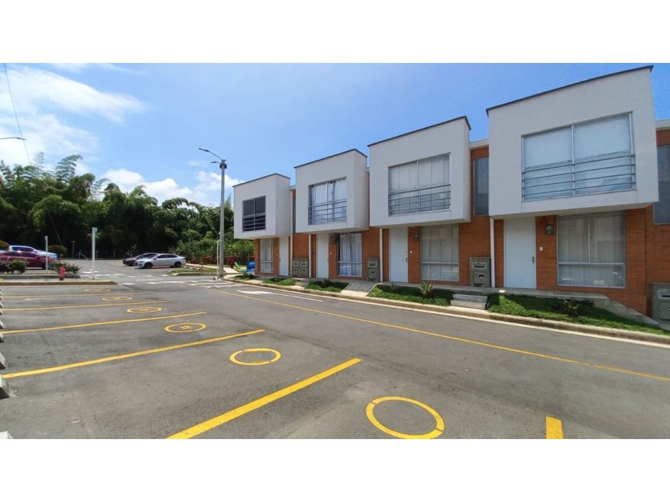 Casa en arriendo Risaralda Dosquebradas Ub Alvaro Patiño Amariles Et Ii 80 m2 Habitaciones 3 Baños 3 Garajes 1 Precio $1700000