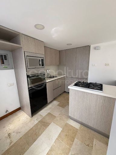 Apartamento en arriendo Antioquia Envigado La Mesa 90 m2 Habitaciones 3 Baños 2 Garajes 1 Precio $5000000