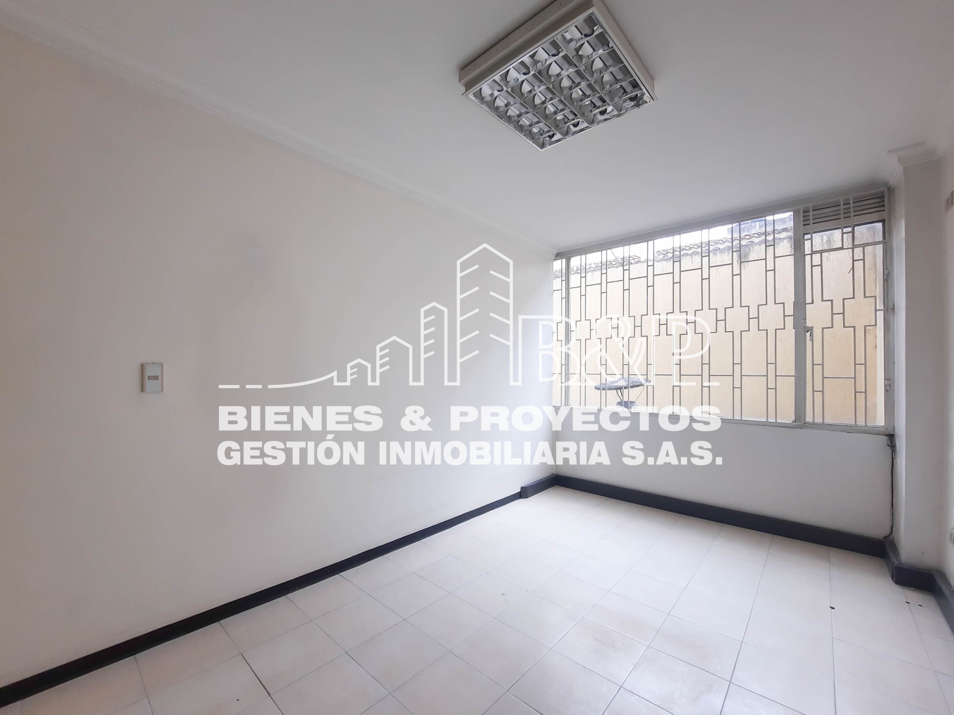 Local Comercial en venta Cundinamarca Zipaquirá Algarra Iii 180 m2 Habitaciones 6 Baños 3 Garajes 0 Precio $750000000