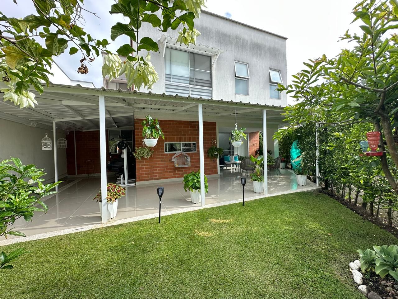 Casa en venta Valle Del Cauca Jamundí Asd 170 m2 Habitaciones 4 Baños 5 Garajes 4 Precio $920000000