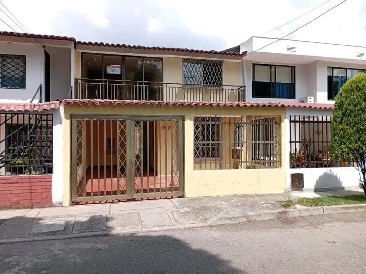 Casa en venta Valle Del Cauca Cali Cañaverales - Los Samanes 170 m2 Habitaciones 4 Baños 3 Garajes 1 Precio $470000000