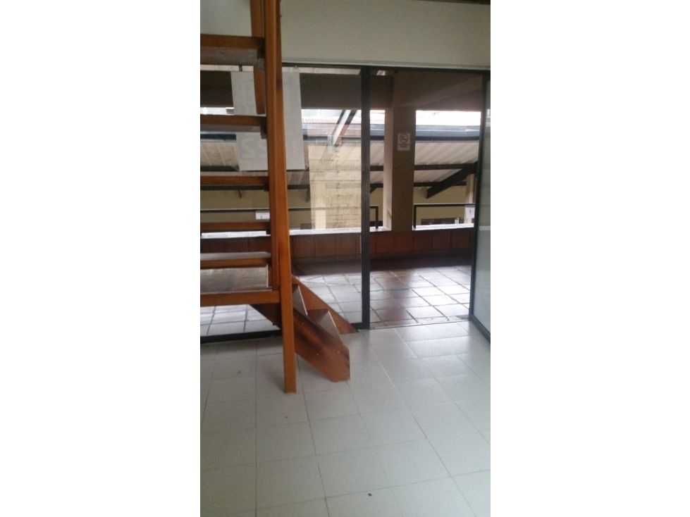 Local en venta Antioquia Envigado Pontevedra 20 m2 Habitaciones 0 Baños 1 Garajes 1 Precio $190000000