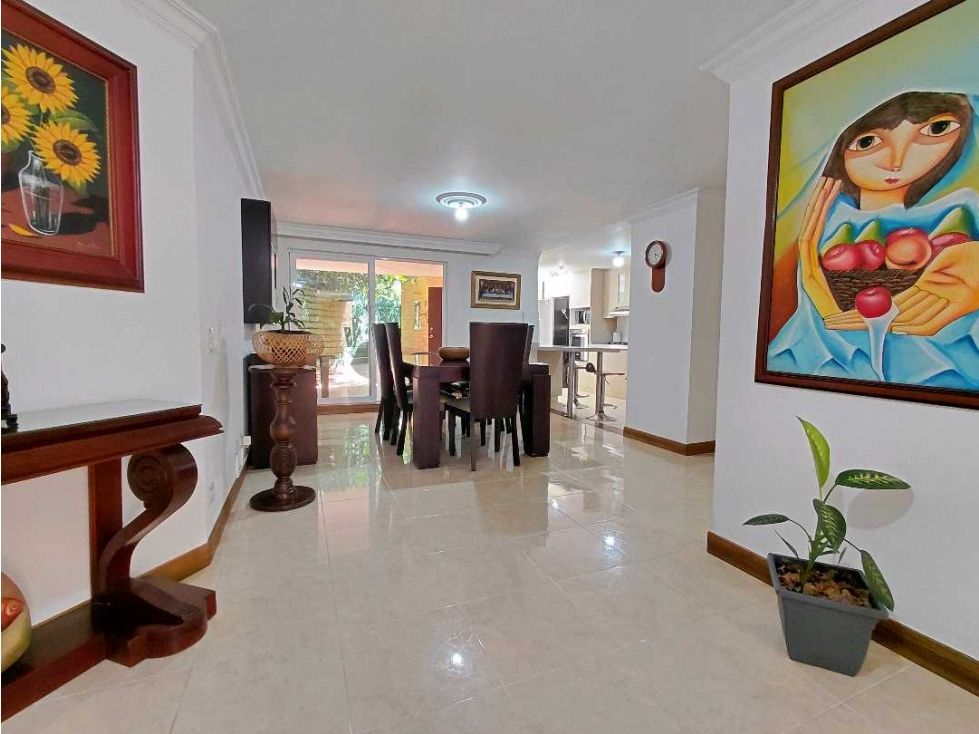 Casa en venta Antioquia Medellín Medellín 300 m2 Habitaciones 4 Baños 5 Garajes 2 Precio $1750000000
