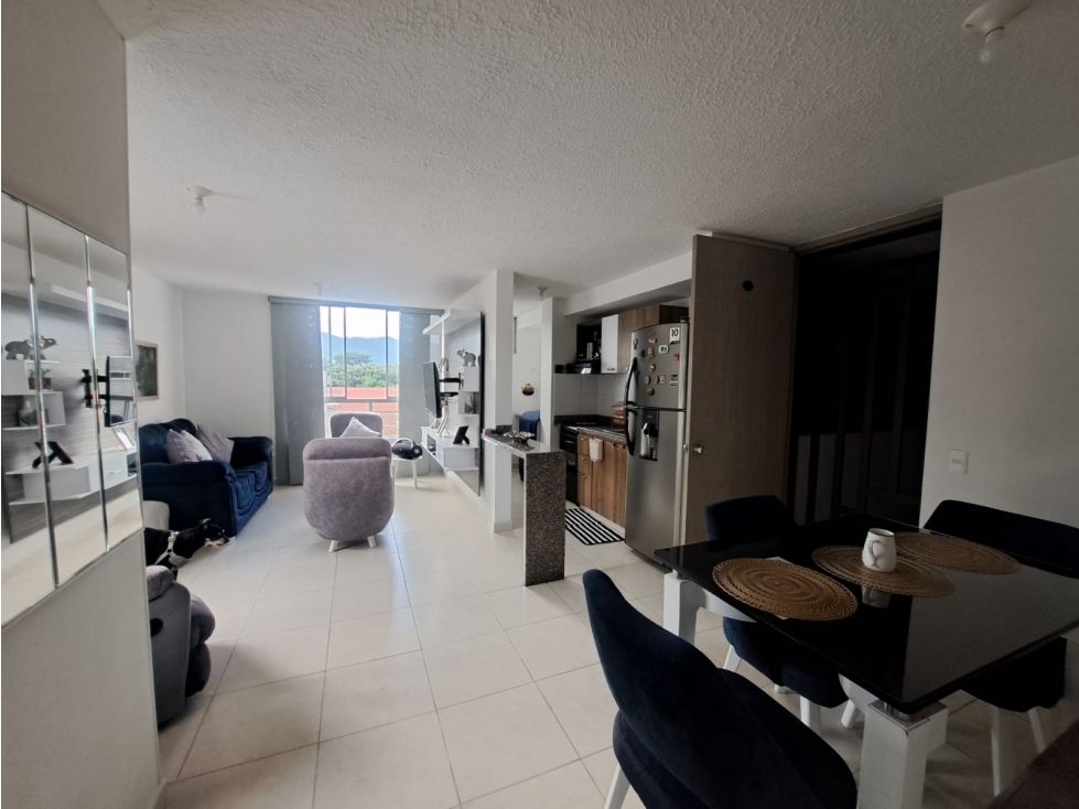 Apartamento en venta Santander Girón El Consuelo 63 m2 Habitaciones 3 Baños 2 Garajes 1 Precio $240000000