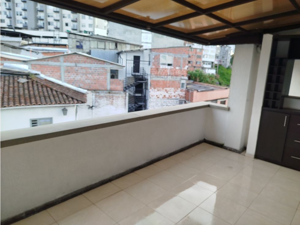 Apartamento en arriendo Caldas Manizales La Leonora 73 m2 Habitaciones 2 Baños 2 Garajes 1 Precio $1800000