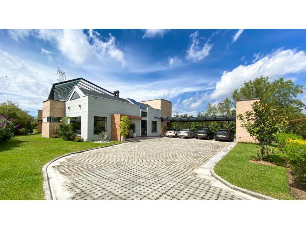 Casa en arriendo Antioquia Rionegro Rionegro 500 m2 Habitaciones 4 Baños 5 Garajes 6 Precio $26000000