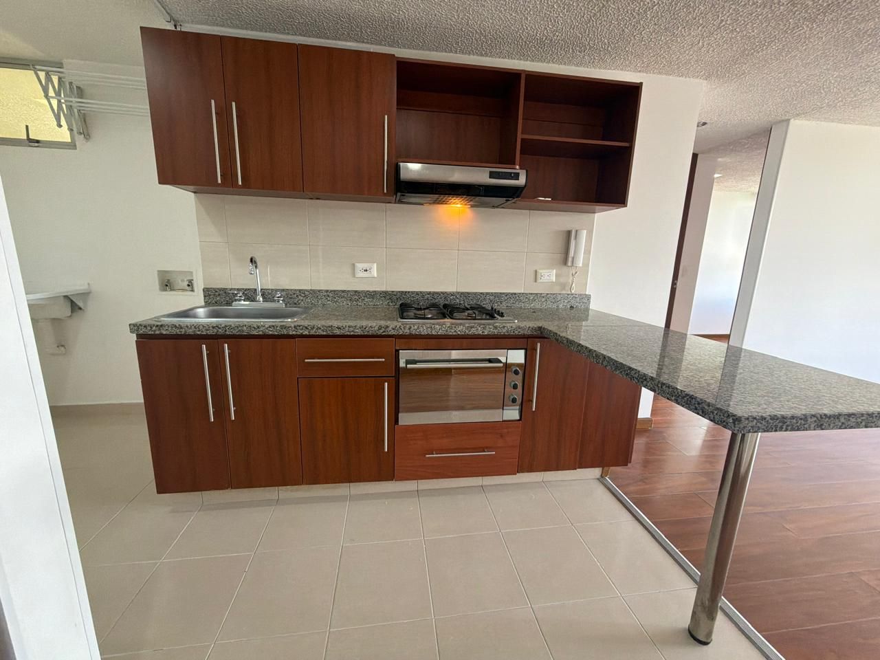 Apartamento en arriendo Cundinamarca Bogotá El Liston 52 m2 Habitaciones 2 Baños 2 Garajes 1 Precio $2200000