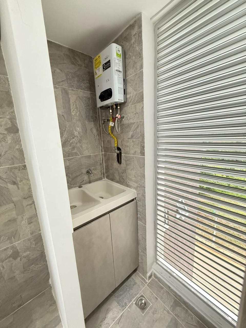 Apartamento en venta Valle Del Cauca Cali Condominio Zafiro 65 m2 Habitaciones 2 Baños 2 Garajes 0 Precio $260000000