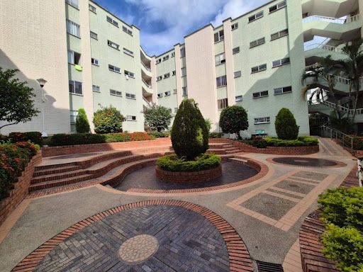 Apartamento en venta Santander Floridablanca Conjunto Villa Cañaveral 77 m2 Habitaciones 3 Baños 2 Garajes 2 Precio $310000000