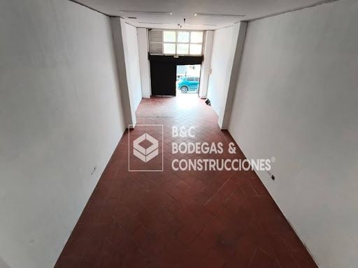 Local en arriendo Antioquia Medellín La Colina 100 m2 Habitaciones 0 Baños 1 Garajes 2 Precio $5800000