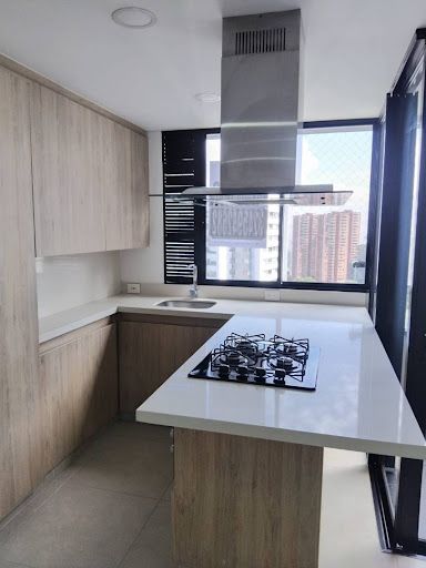 Apartamento en arriendo Antioquia Medellín Asomadera No2 100 m2 Habitaciones 3 Baños 2 Garajes 2 Precio $5550000