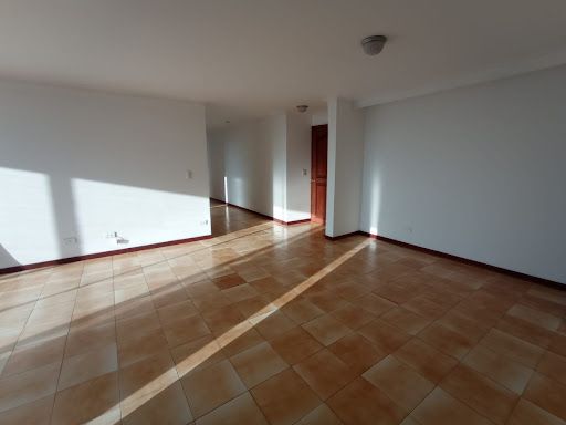 Apartamento en arriendo Risaralda Pereira Br El Terminal 130 m2 Habitaciones 3 Baños 2 Garajes 1 Precio $3000000