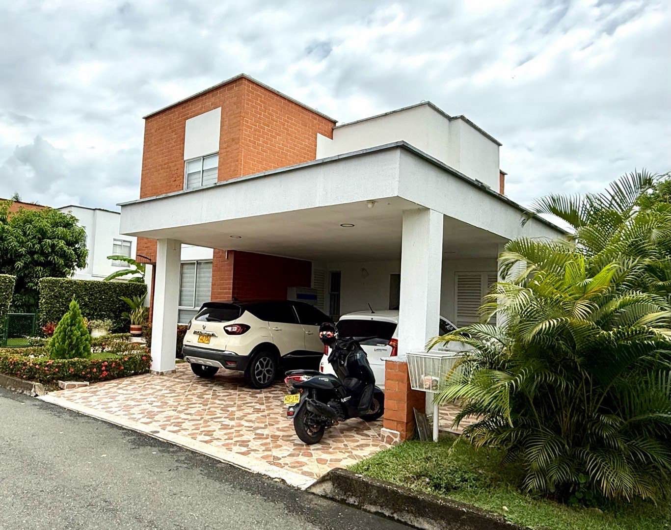 Apartamento en venta Valle Del Cauca Jamundí Libertadores 288 m2 Habitaciones 4 Baños 4 Garajes 4 Precio $920000000