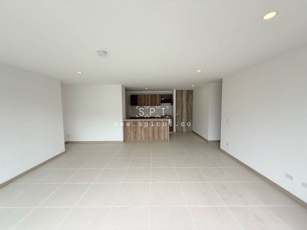 Apartamento en arriendo Antioquia Medellín Simesa 121 m2 Habitaciones 3 Baños 4 Garajes 2 Precio $6500000