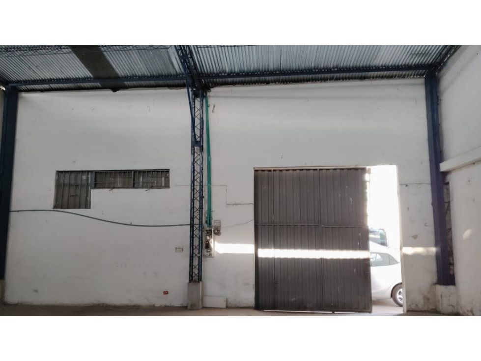 Local en arriendo Santander Bucaramanga Gomez Niño 100 m2 Habitaciones 0 Baños 0 Garajes 0 Precio $2500000