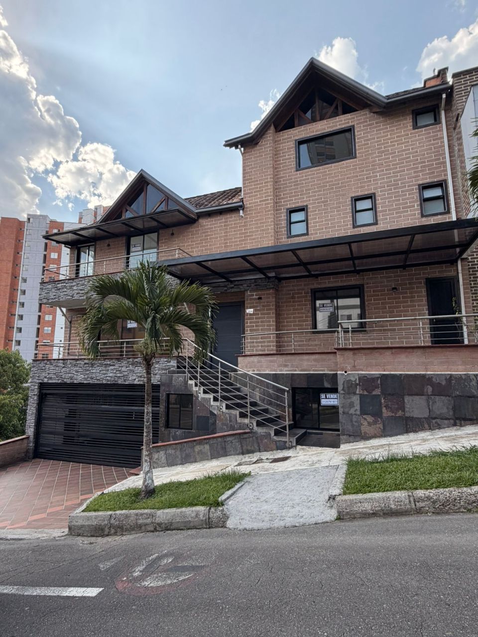 Casa en venta Antioquia Sabaneta Vegas De La Doctora 530 m2 Habitaciones 4 Baños 5 Garajes 4 Precio $2200000000