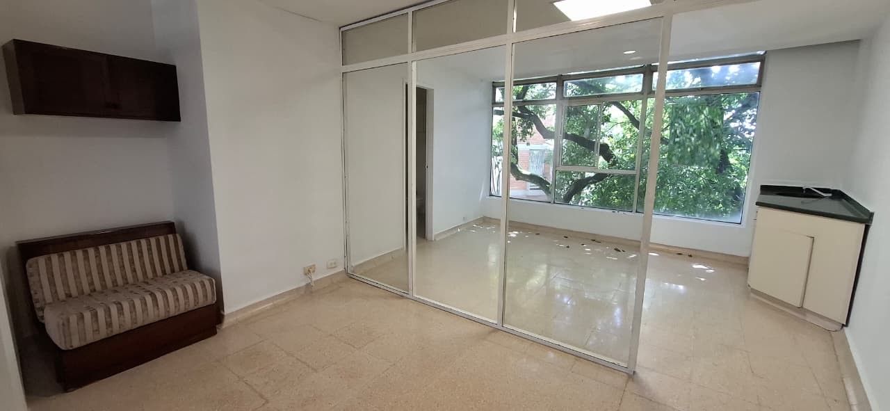 Oficina en arriendo Antioquia Medellín Nueva Villa De Aburra 31 m2 Habitaciones 0 Baños 1 Garajes 0 Precio $2200000