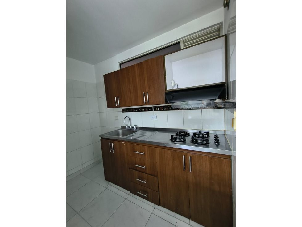 Apartamento en arriendo Antioquia Medellín Santa Rosa De Lima 54 m2 Habitaciones 2 Baños 2 Garajes 1 Precio $2400000