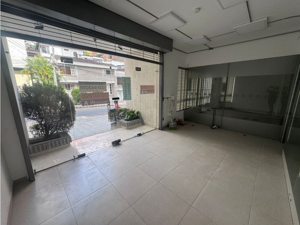 Local en arriendo o venta Santander Bucaramanga Cabecera Del Llano 120 m2 Habitaciones 0 Baños 1 Garajes 0 Precio venta $950000000 Precio arriendo $5400000