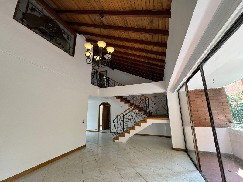 Apartamento en venta Antioquia Envigado Villa Grande 164 m2 Habitaciones 4 Baños 4 Garajes 2 Precio $980000000