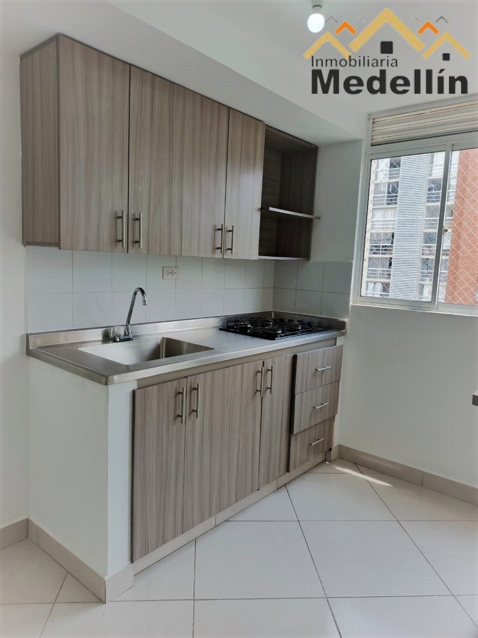 Apartamento en arriendo Antioquia Sabaneta Virgen Del Carmen 55 m2 Habitaciones 3 Baños 2 Garajes 0 Precio $1700000