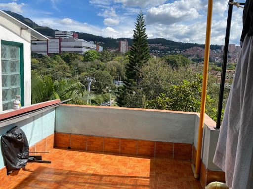 Casa en venta Antioquia Medellín El Pinal 114 m2 Habitaciones 5 Baños 3 Garajes 0 Precio $310000000