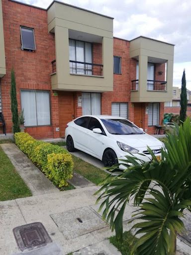 Casa en venta Antioquia La Estrella La Ospina 124 m2 Habitaciones 4 Baños 3 Garajes 2 Precio $780000000
