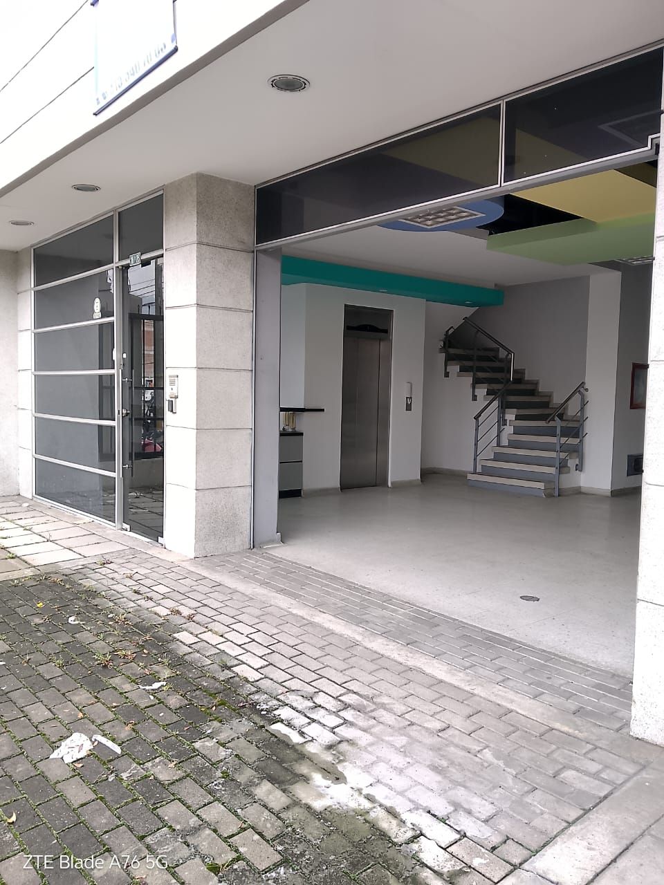 Edificio en venta Cundinamarca Bogotá Villa Magdala 1000 m2 Habitaciones 6 Baños 6 Garajes 6 Precio $5000000000