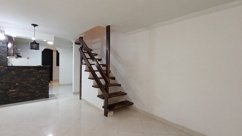 Casa en arriendo Antioquia Medellín Bombona No2 75 m2 Habitaciones 3 Baños 2 Garajes 0 Precio $1800000