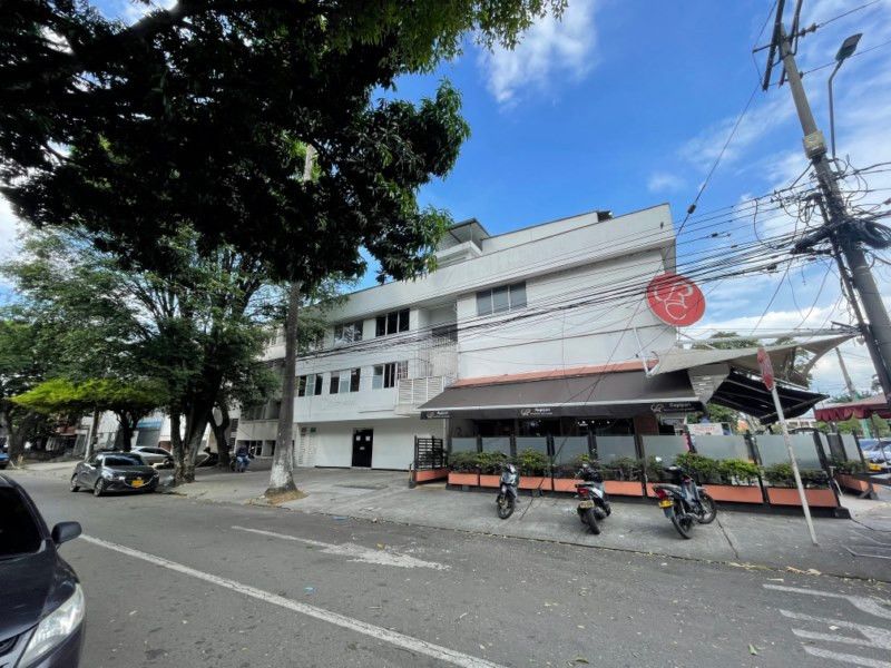 Edificio en arriendo Valle Del Cauca Cali San Vicente 1250 m2 Habitaciones 20 Baños 20 Garajes 6 Precio $34000000