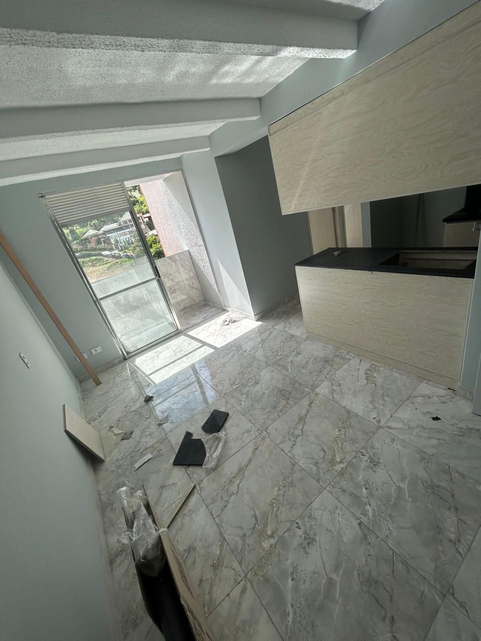 Apartamento en arriendo Antioquia Medellín Pajarito 50 m2 Habitaciones 3 Baños 2 Garajes 0 Precio $1700000