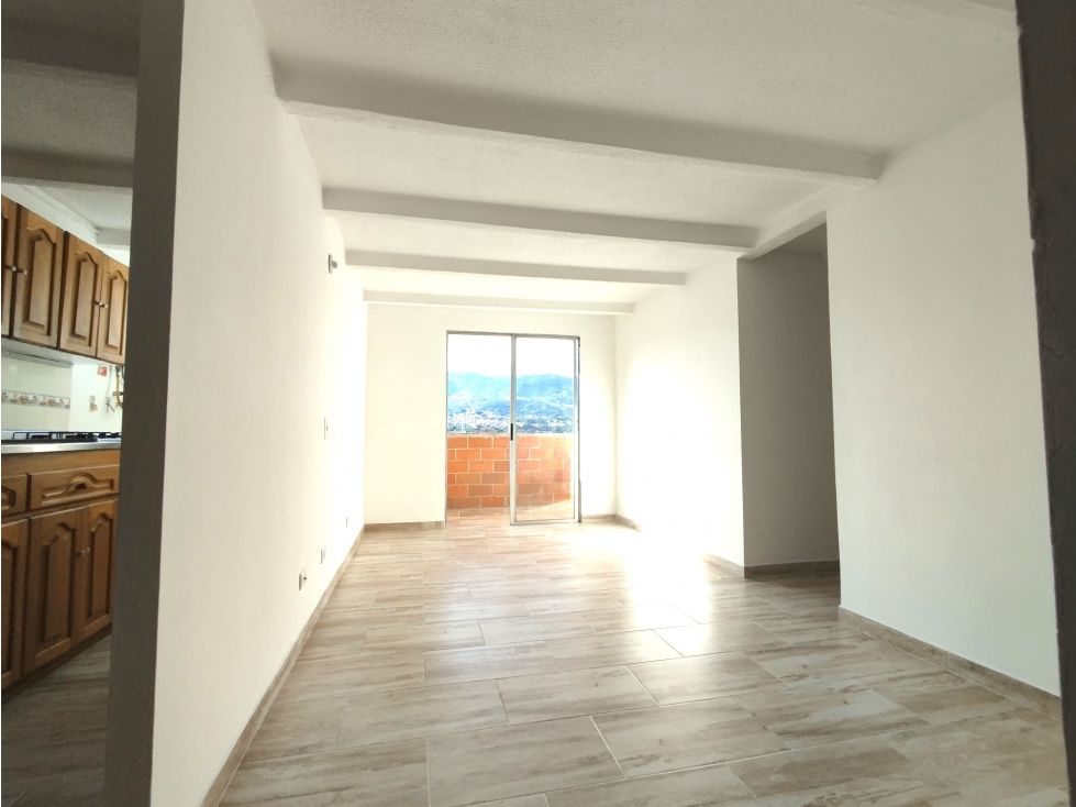 Apartamento en arriendo Antioquia Envigado Milán - Vallejuelos 65 m2 Habitaciones 3 Baños 2 Garajes 1 Precio $2600000