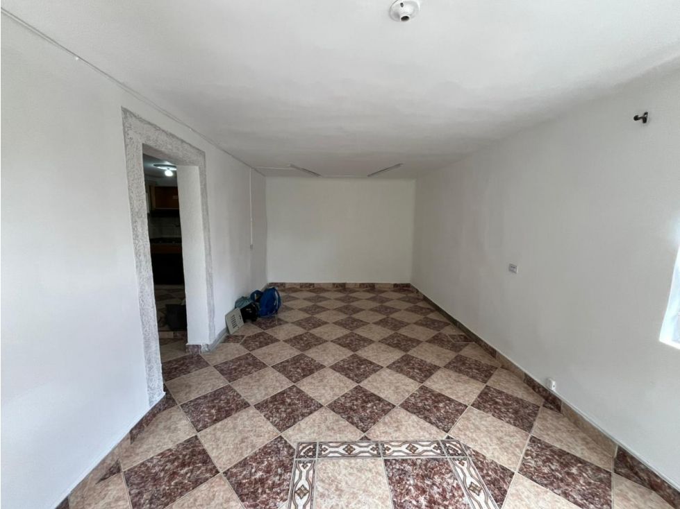 Apartamento en arriendo Antioquia Envigado Bucarest 70 m2 Habitaciones 3 Baños 1 Garajes 0 Precio $2050000