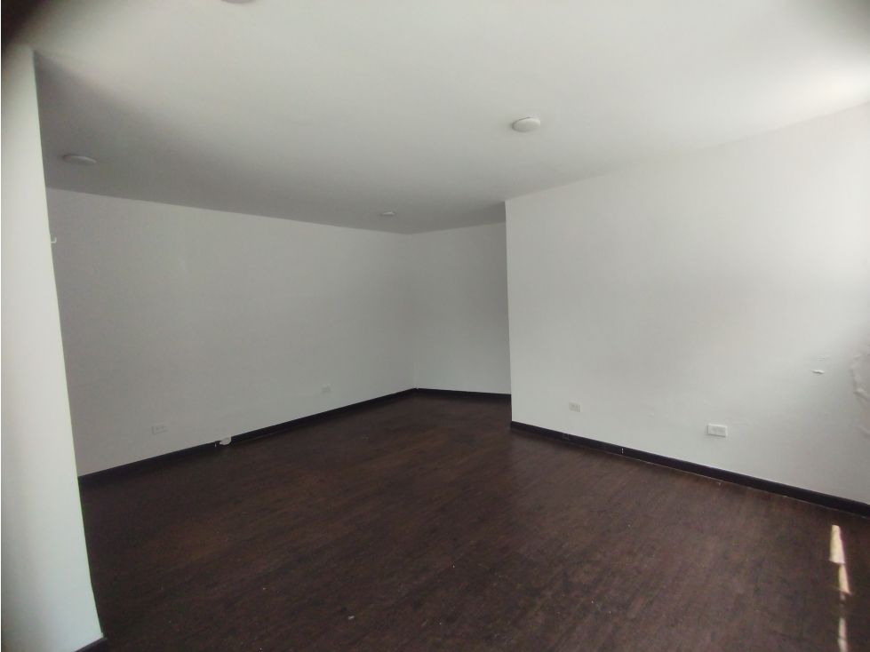 Local en arriendo Caldas Manizales Fatima 33 m2 Habitaciones 0 Baños 0 Garajes 0 Precio $2470000